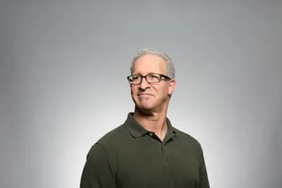 Portrait of Daniel Roberts